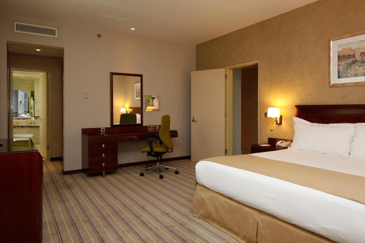Holiday Inn Olaya By Ihg Rijad Zewnętrze zdjęcie