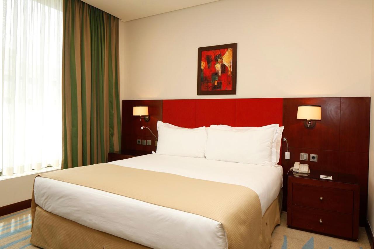 Holiday Inn Olaya By Ihg Rijad Zewnętrze zdjęcie