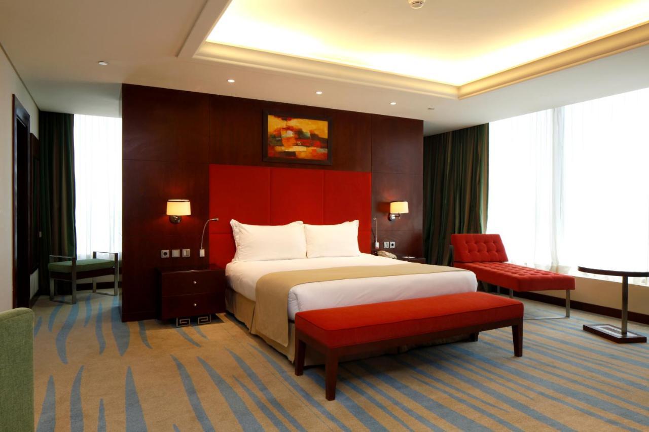 Holiday Inn Olaya By Ihg Rijad Zewnętrze zdjęcie