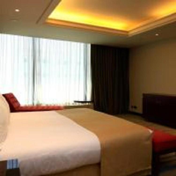 Holiday Inn Olaya By Ihg Rijad Zewnętrze zdjęcie