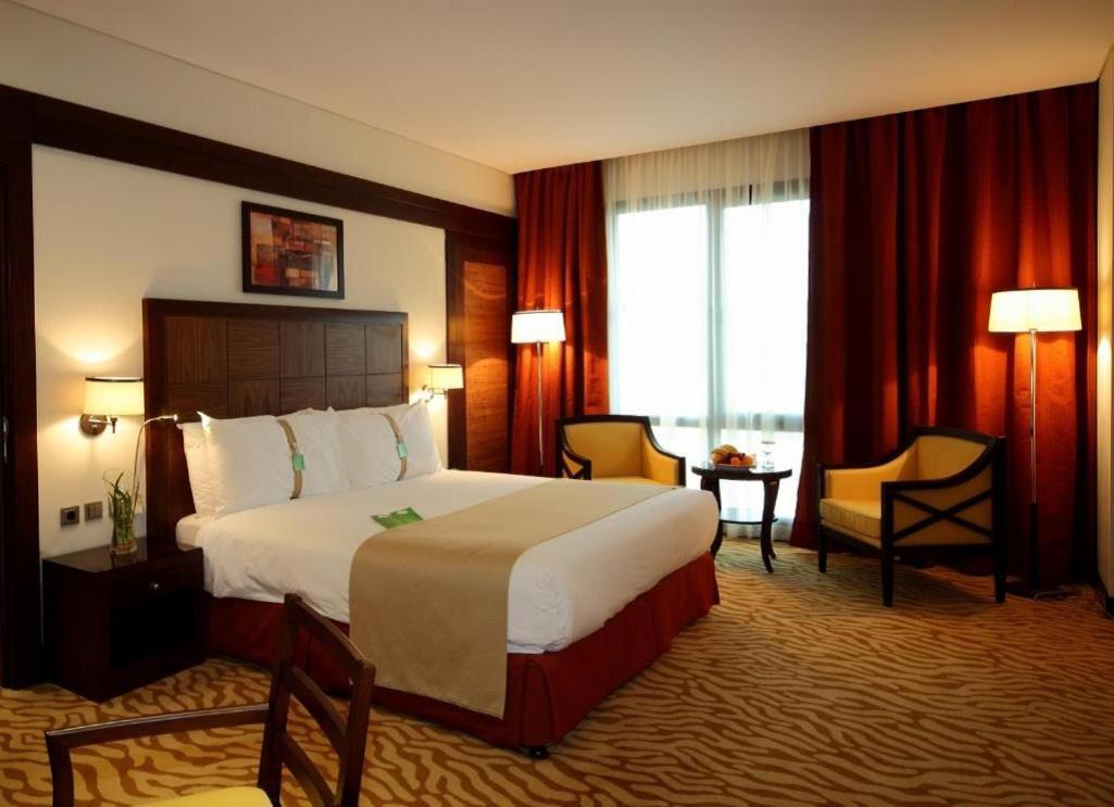 Holiday Inn Olaya By Ihg Rijad Zewnętrze zdjęcie